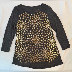 Lucky Brand Gray with Gold Fireworks Shirt Size XS